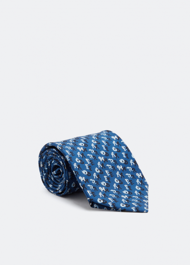 ربطة عنق حريري بطبعة حروف